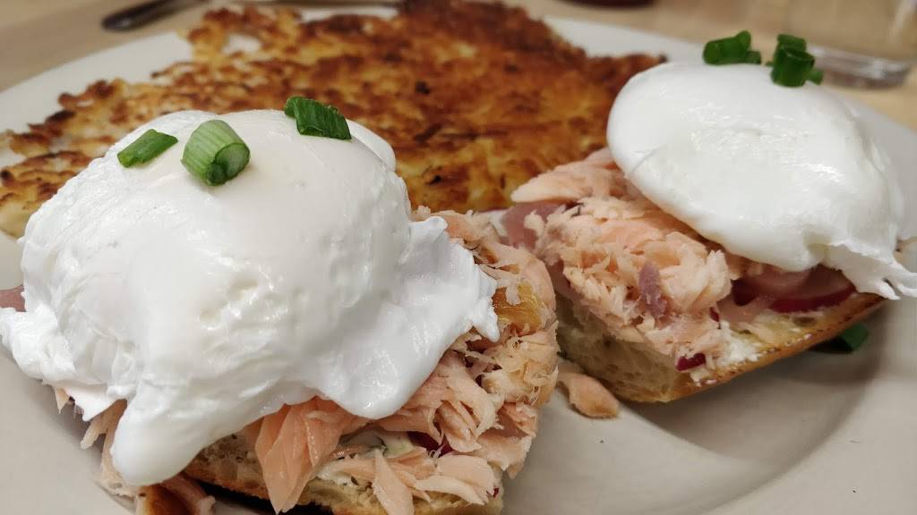 The Dandy Lion | restaurant | 111 S Dubuque St, Iowa City, IA 52240, USA | 3193586400 OR +1 319-358-6400