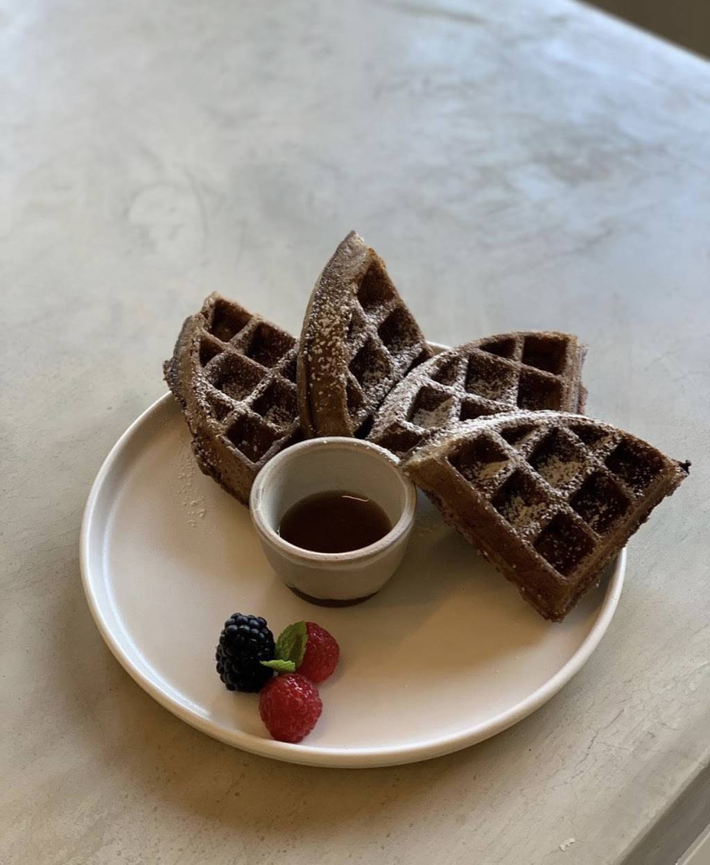 Laveta | cafe | 318 Glendale Blvd, Los Angeles, CA 90026, USA | 2133780037 OR +1 213-378-0037