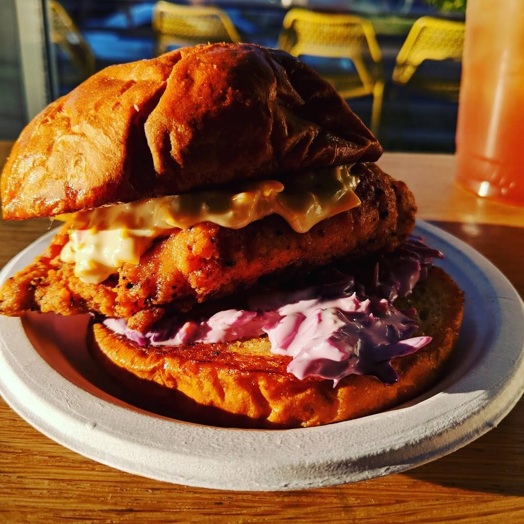 Birdcall | restaurant | 800 E 26th Ave, Denver, CO 80205, USA | 7203612976 OR +1 720-361-2976