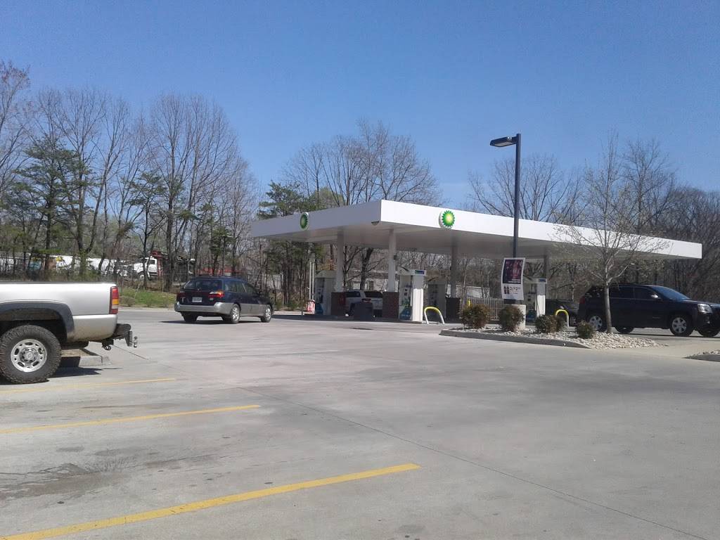 BP | restaurant | 6115 Rockfish Gap Turnpike, Crozet, VA 22932, USA | 4348234802 OR +1 434-823-4802