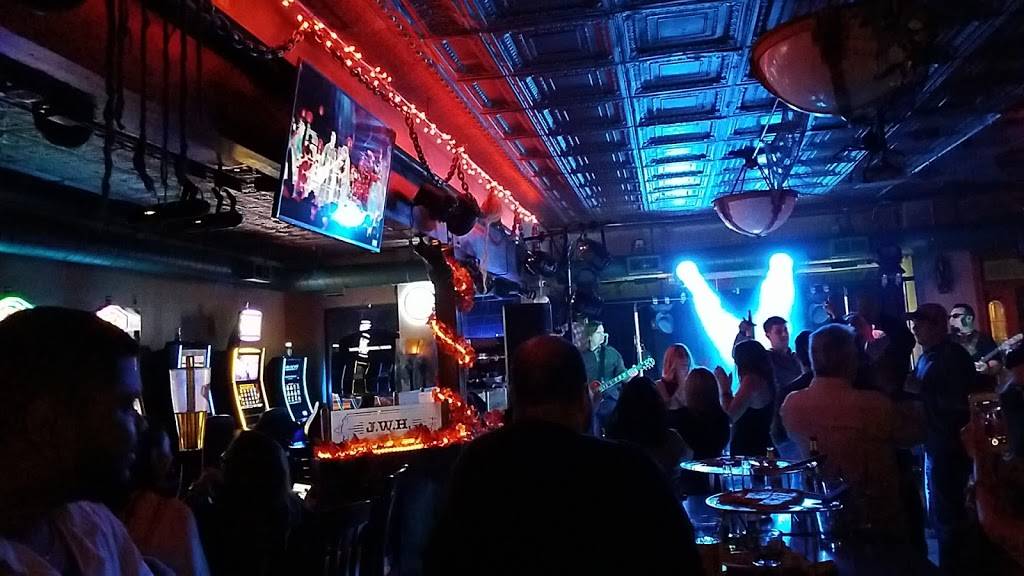 J W Hollsteins Saloon | night club | 17358 Oak Park Ave, Tinley Park, IL 60477, USA | 7084297000 OR +1 708-429-7000