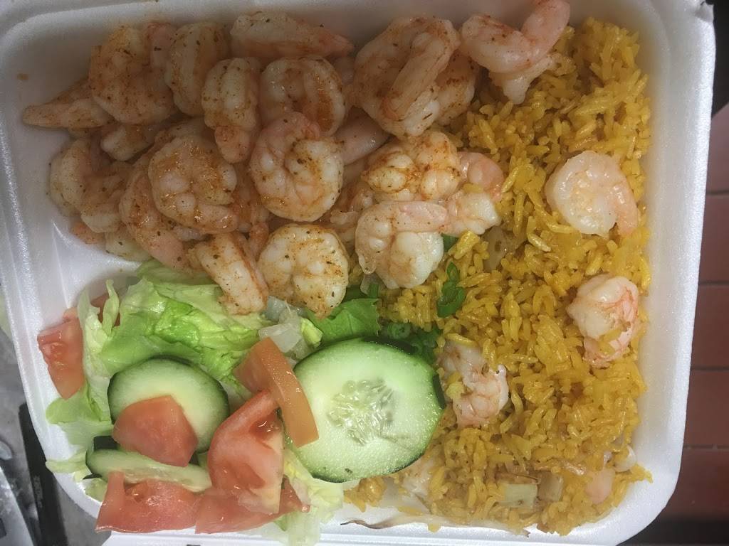 Hardee | restaurant | 126 Hull St, Brooklyn, NY 11233, USA | 7184856868 OR +1 718-485-6868