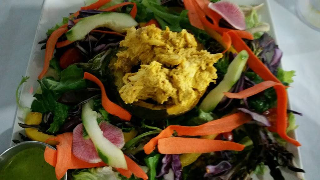 Seasons Fresh Cafe | cafe | 2816 E Bearss Ave, Tampa, FL 33613, USA | 8138664444 OR +1 813-866-4444