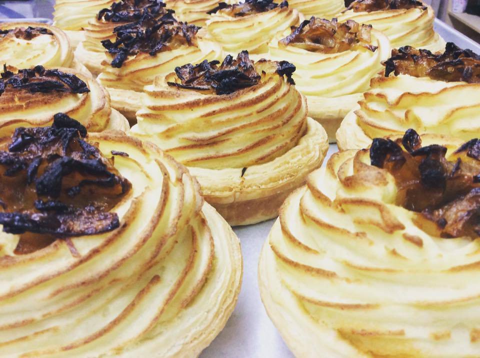 Ta pies | bakery | 4520 Av du Parc, Montréal, QC H2V 4E3, Canada | 5142777437 OR +1 514-277-7437