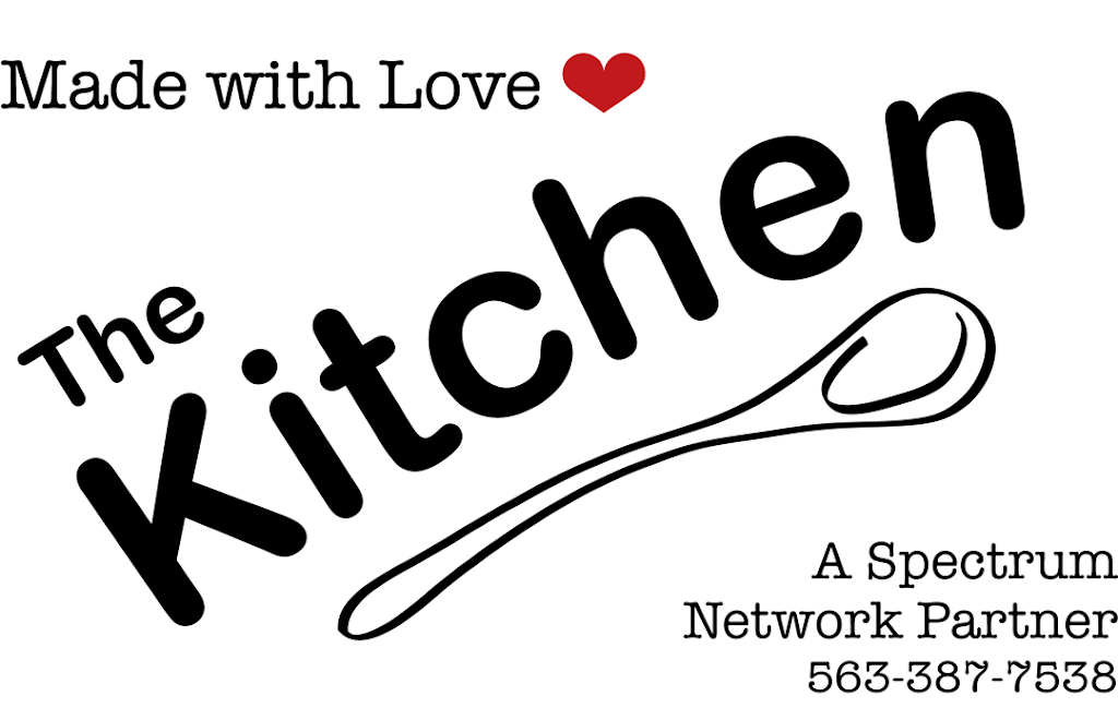 Hometown Pizza | bakery | 200 Railroad St, Decorah, IA 52101, USA | 5633822002 OR +1 563-382-2002