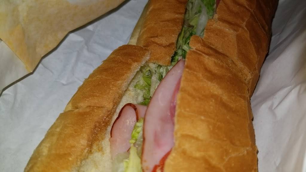 Subway | restaurant | 74 Long Pond Rd Condominium, Plymouth, MA 02360, USA | 7742834786 OR +1 774-283-4786