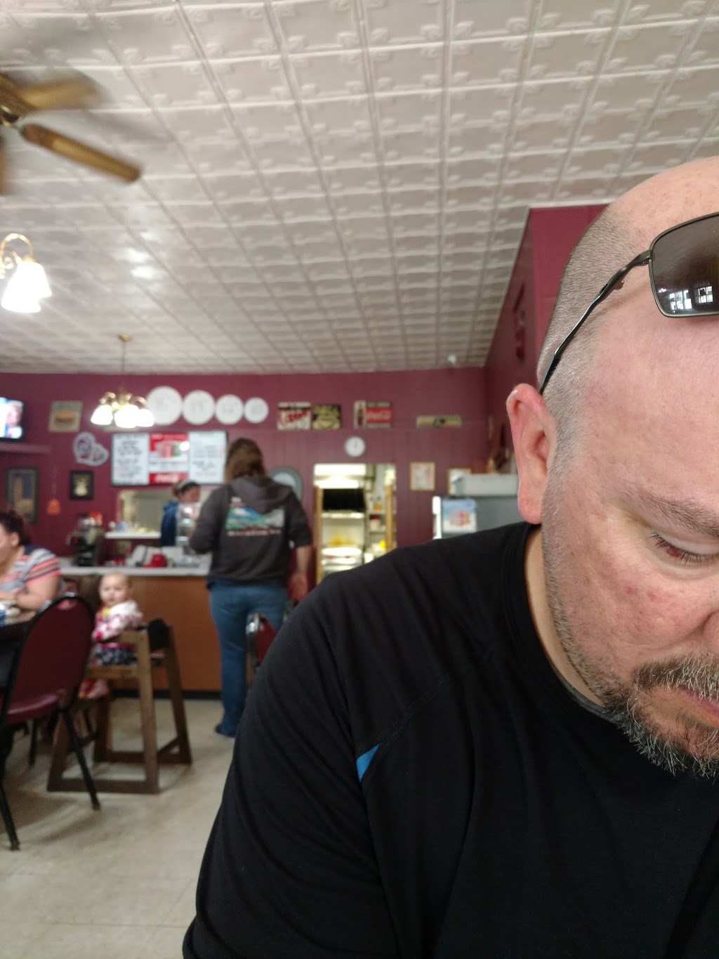 Main Street Cafe and Pizzaria | cafe | 304 S Main St, Necedah, WI 54646, USA | 6085652931 OR +1 608-565-2931