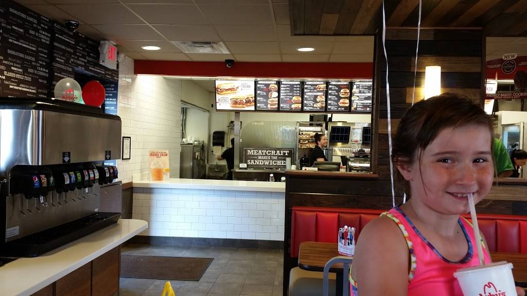 Arbys | restaurant | 571 34th St N, St. Petersburg, FL 33713, USA | 7273234210 OR +1 727-323-4210