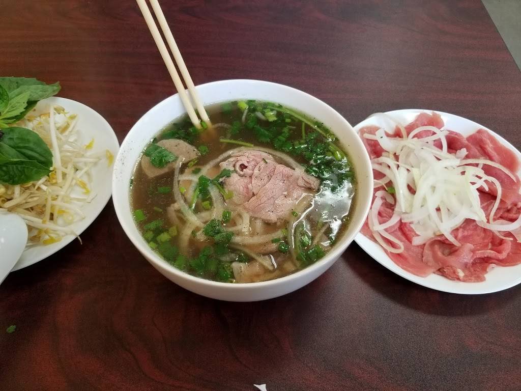 VIN DELI (Vietnamese Restaurant/Asian Food, Banhmi Sandwich, Pho | restaurant | 241 Sunset Blvd N, Renton, WA 98057, USA | 4252710631 OR +1 425-271-0631