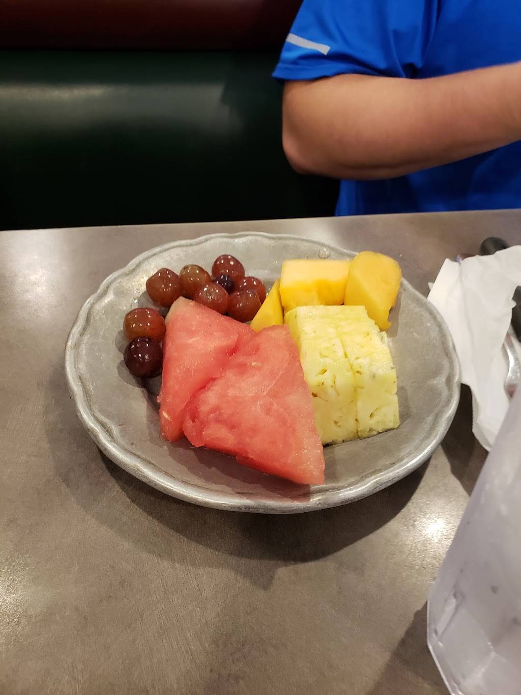 Shoneys Chesapeake | restaurant | 721 North Battlefield Dr, Chesapeake, VA 23320, USA | 7575472620 OR +1 757-547-2620