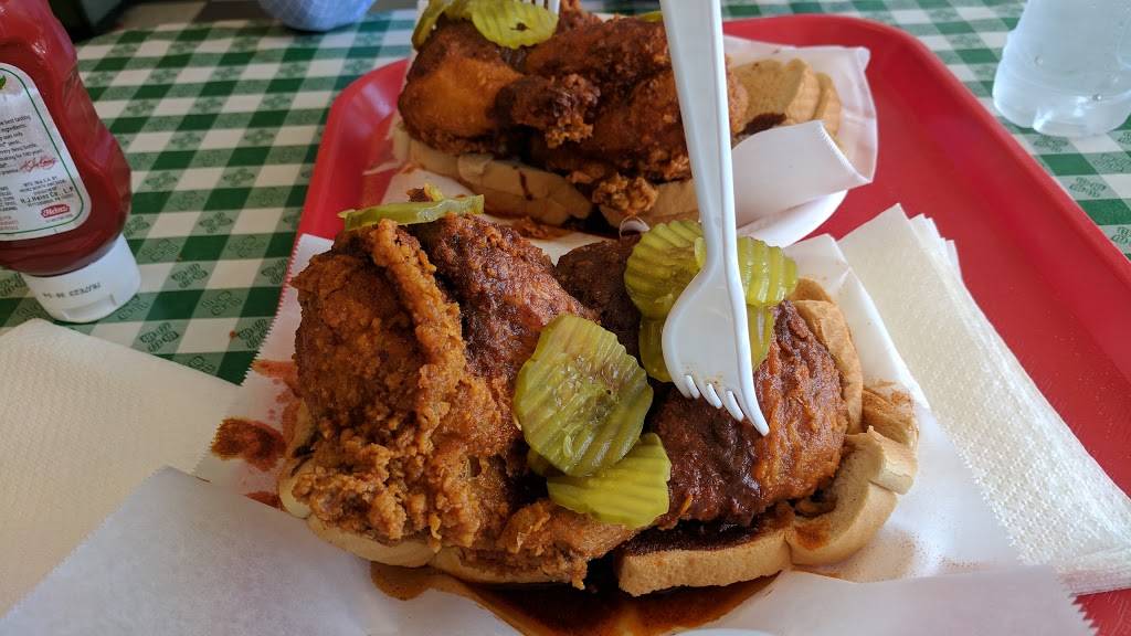Princes Hot Chicken Shack | meal takeaway | 123 Ewing Dr #3, Nashville, TN 37207, USA | 6152269442 OR +1 615-226-9442