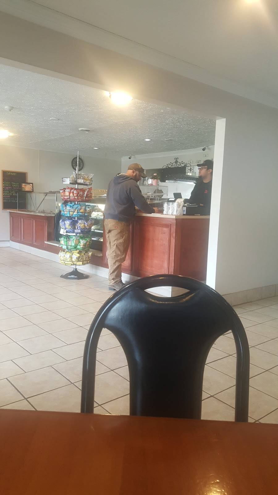 Sandys Deli & Pizza | restaurant | 1999 Foxon Rd, North Branford, CT 06471, USA | 2032080078 OR +1 203-208-0078