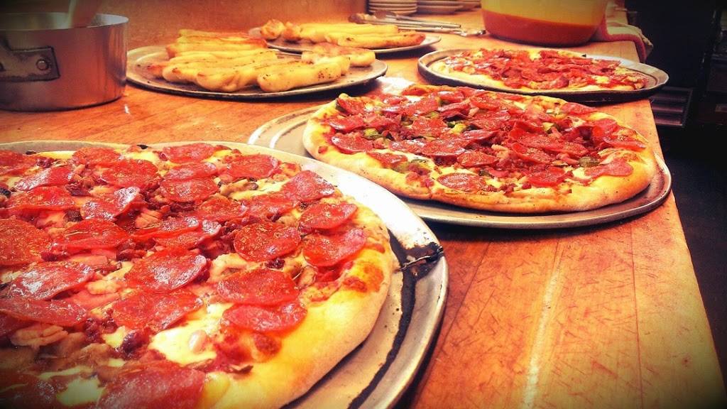 Johns Steak House & Pizzeria | restaurant | 8038 S State Rd, Goodrich, MI 48438, USA | 8106362175 OR +1 810-636-2175