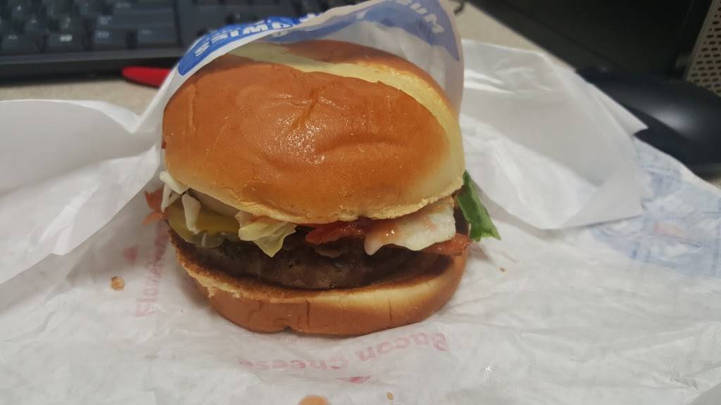 Dairy Queen Grill & Chill | restaurant | 401 TN-52, Portland, TN 37148, USA | 6153255828 OR +1 615-325-5828