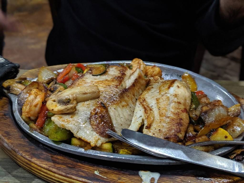 Fiesta Cancun #2 Lino Lakes | restaurant | 566 Lilac St, Lino Lakes, MN 55014, USA | 6515288854 OR +1 651-528-8854