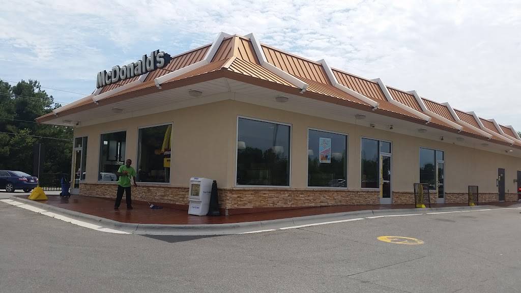 McDonalds | cafe | 930 NC-210, Sneads Ferry, NC 28460, USA | 9103272695 OR +1 910-327-2695