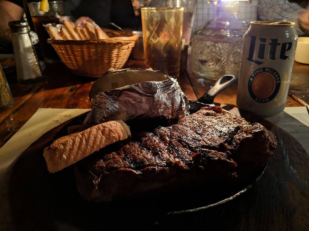 Farm House Restaurant | restaurant | 6004 Millhouse Rd, Chapel Hill, NC 27516, USA | 9199295727 OR +1 919-929-5727