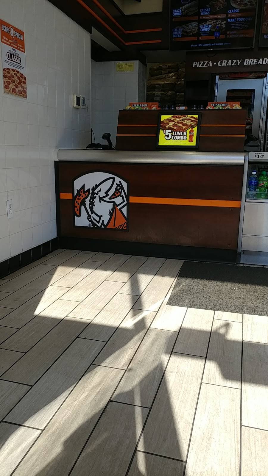 Little Caesars Pizza | meal takeaway | 3303 N Campbell Rd, Royal Oak, MI 48073, USA | 2485882980 OR +1 248-588-2980