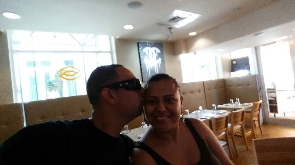 Sushi Couture & Chinese Kitchen | restaurant | 1144 Ocean Dr, Miami, FL 33139, USA | 3055353500 OR +1 305-535-3500