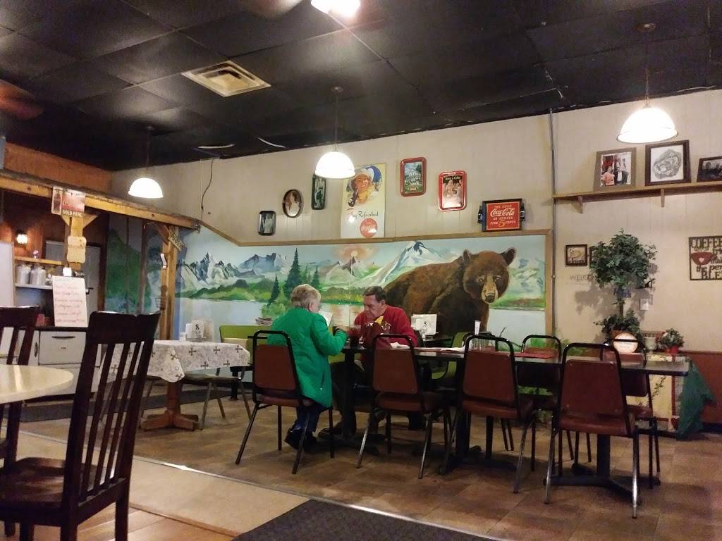 Corner Cafe | cafe | 132 Kelly St, Evarts, KY 40828, USA | 6068373891 OR +1 606-837-3891