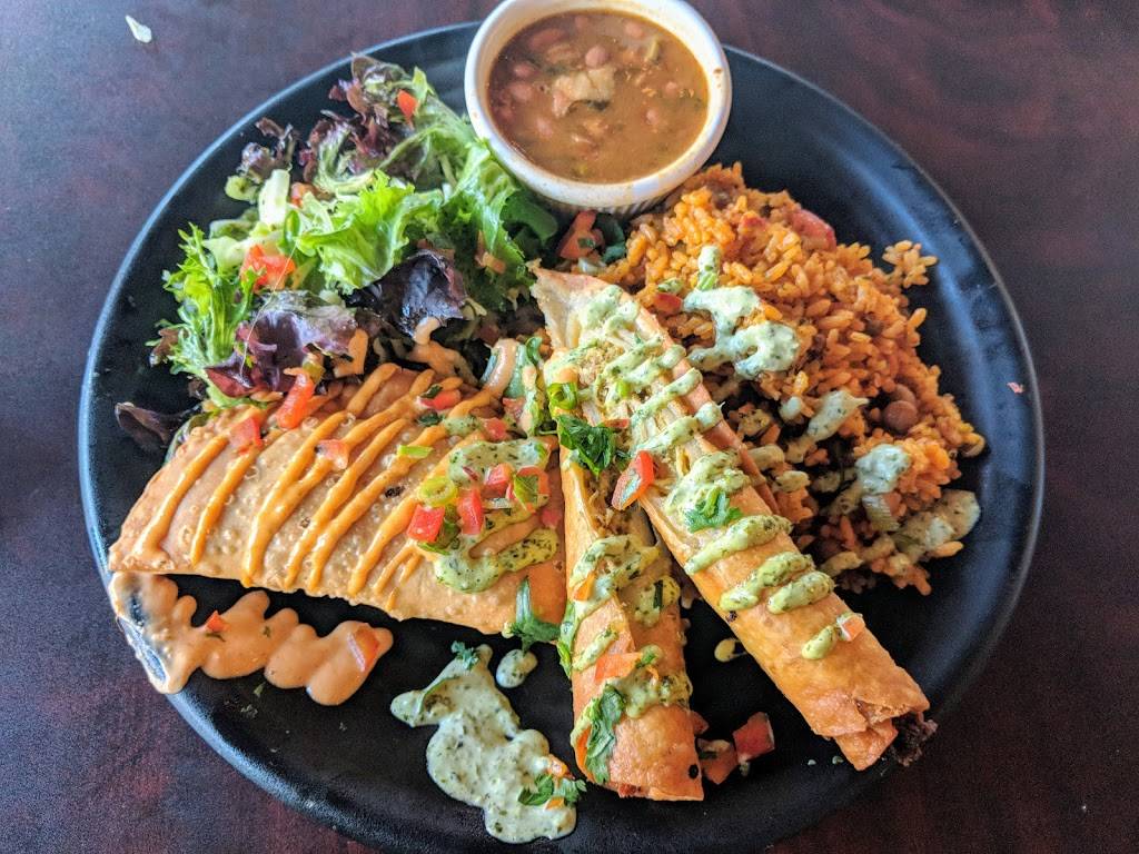 Mamas and the Tapas Cafe | restaurant | 1317 Historical Plaza Way, Manteca, CA 95336, USA | 2092394867 OR +1 209-239-4867