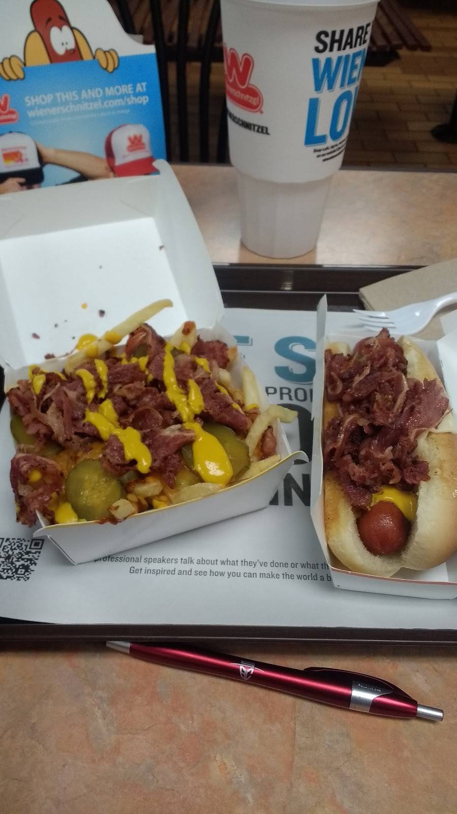 Wienerschnitzel | restaurant | 14705 Jeffrey Rd, Irvine, CA 92714, USA | 9498575029 OR +1 949-857-5029