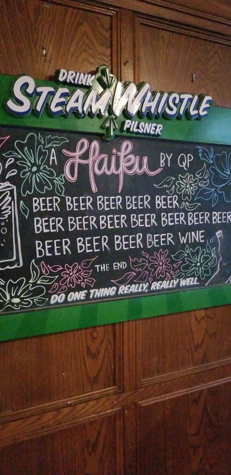 The Queens Pub | restaurant | 87 Union St W, Kingston, ON K7L 2N9, Canada | 6135332740 OR +1 613-533-2740