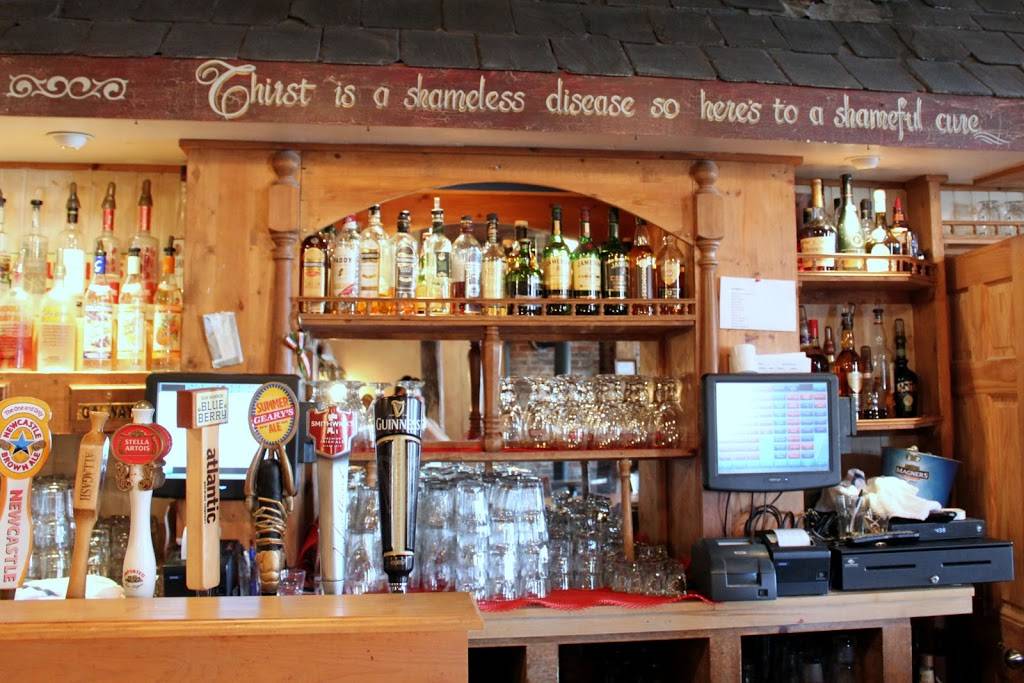 Bull Feeneys | restaurant | 375 Fore St, Portland, ME 04101, USA | 2077737210 OR +1 207-773-7210