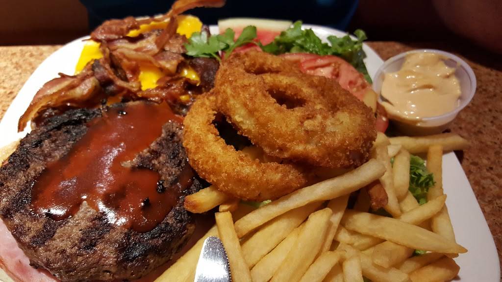 Imperial Diner | meal takeaway | 63 W Merrick Rd, Freeport, NY 11520, USA | 5168680303 OR +1 516-868-0303