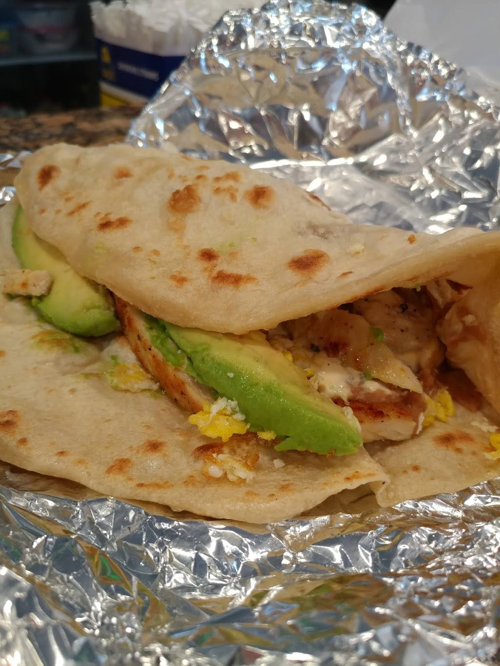 El Triunfo Salvadorian Cuisine | restaurant | 9157 Taft St, Pembroke Pines, FL 33024, USA | 9544360602 OR +1 954-436-0602