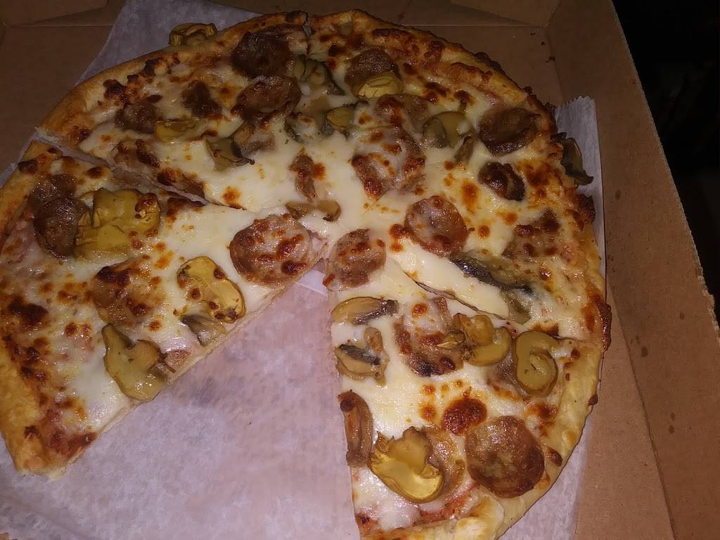 Rods Pizzeria | restaurant | 567 N Main St, Brockton, MA 02301, USA | 5085838500 OR +1 508-583-8500