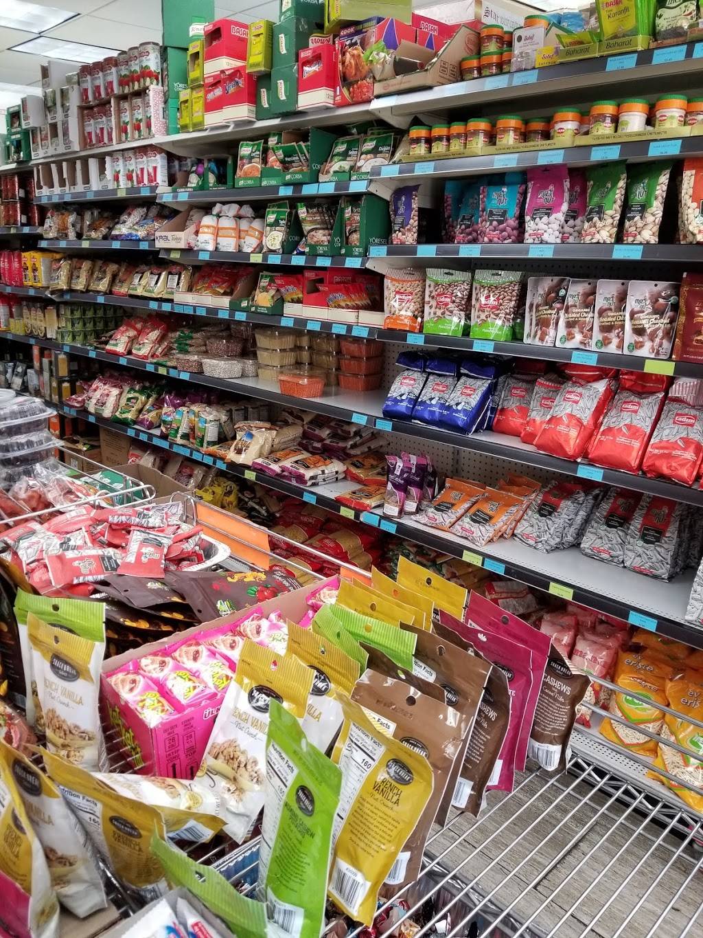 Istanbul Market and Cafe | restaurant | 2324 Elmhurst Rd, Mt Prospect, IL 60056, USA | 8473788366 OR +1 847-378-8366