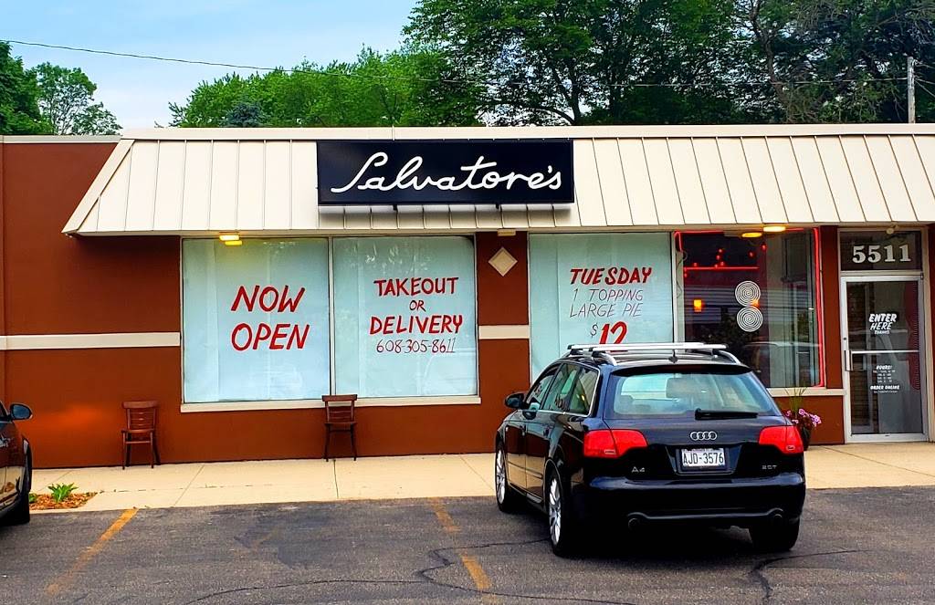 Salvatores Tomato Pies | restaurant | 5511 Monona Dr, Monona, WI 53716, USA | 6083058611 OR +1 608-305-8611
