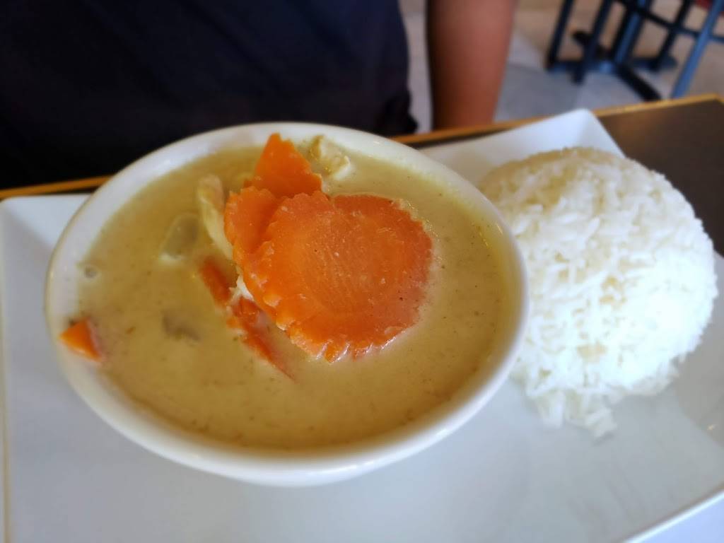 J.C. Royal Thai Cuisine | restaurant | 100 Jamieson Pkwy Unit #11, Cambridge, ON N3C 4B3, Canada | 5192602607 OR +1 519-260-2607