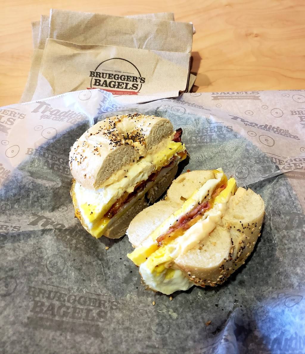 Brueggers Bagels | bakery | 330 Franklin Rd, Brentwood, TN 37027, USA | 6156615668 OR +1 615-661-5668