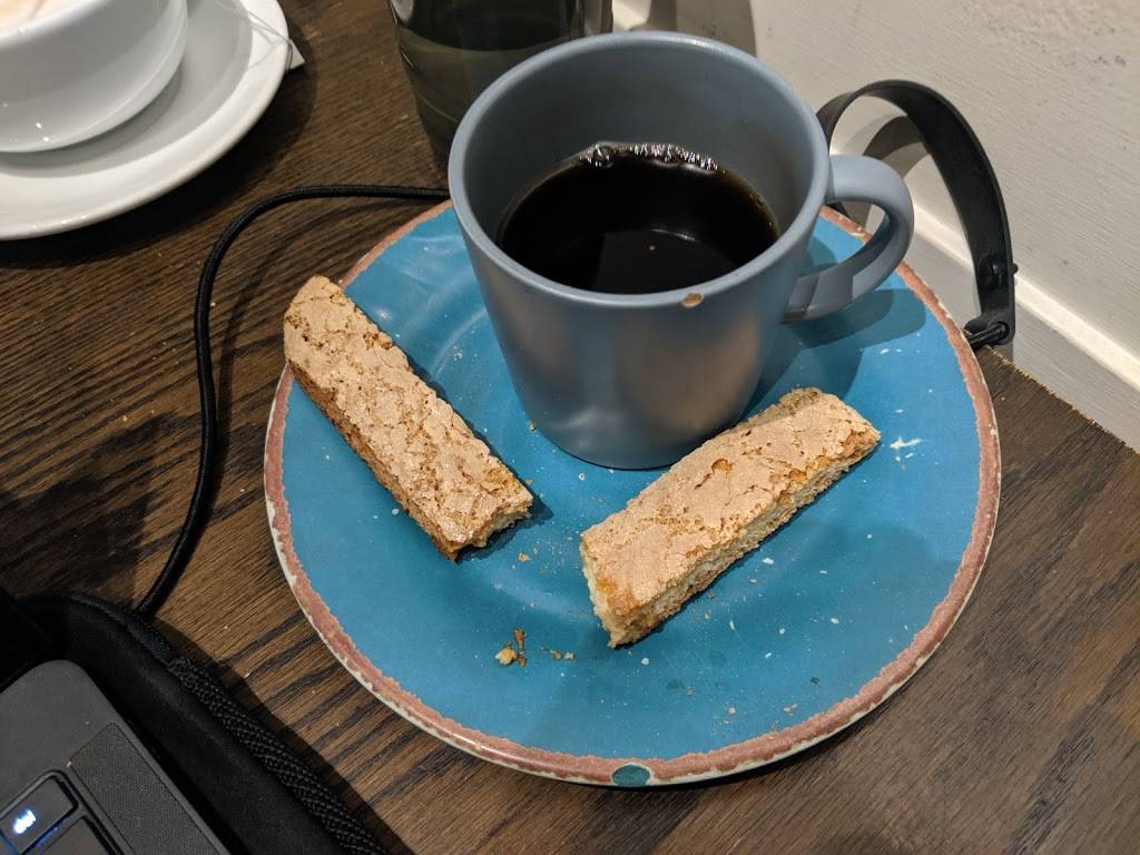 Chapterhouse Cafe & Gallery | cafe | 620 S 9th St, Philadelphia, PA 19147, USA | 2152382626 OR +1 215-238-2626