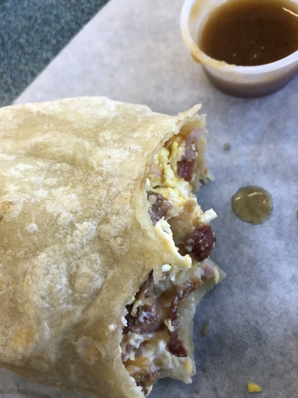 Luzitas | restaurant | 60 E J St, Chula Vista, CA 91910, USA | 6194254255 OR +1 619-425-4255