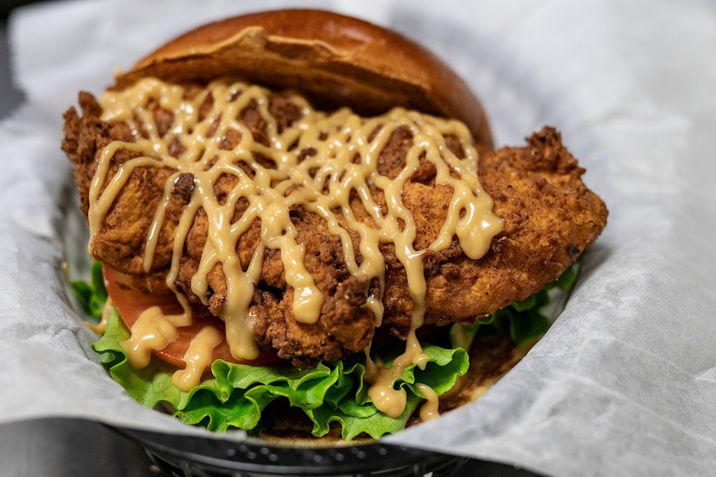 Brown Bag Burger + Bar Flagstaff, AZ | restaurant | 824 W Rte 66 unit b1, Flagstaff, AZ 86001, USA | 9284403810 OR +1 928-440-3810