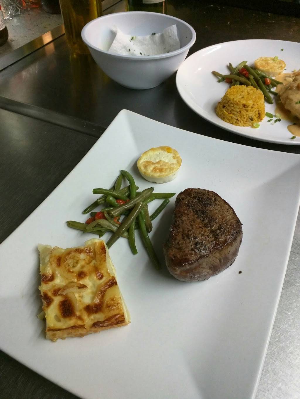 Gulf Bistro | restaurant | 15225 Gulf Blvd, Madeira Beach, FL 33708, USA | 7273928627 OR +1 727-392-8627