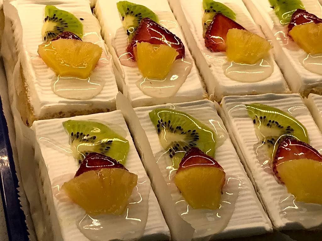 Hot Breads Plano | restaurant | 4940 McDermott Rd #300, Plano, TX 75024, USA | 2147057770 OR +1 214-705-7770