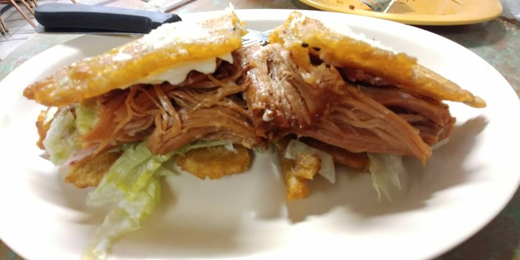 Las Delicias De Puerto Rico | restaurant | 4821 W Armitage Ave, Chicago, IL 60639, USA | 7736224191 OR +1 773-622-4191