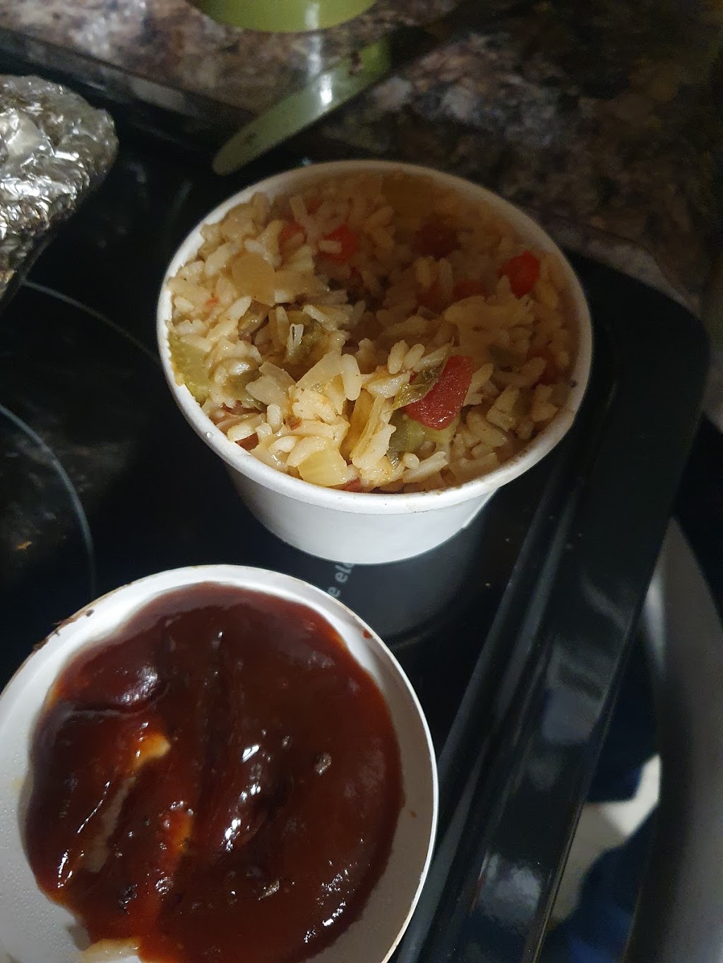 Willies Backyard BBQ | restaurant | 4001 Utah St, St. Louis, MO 63116, USA | 3142825157 OR +1 314-282-5157