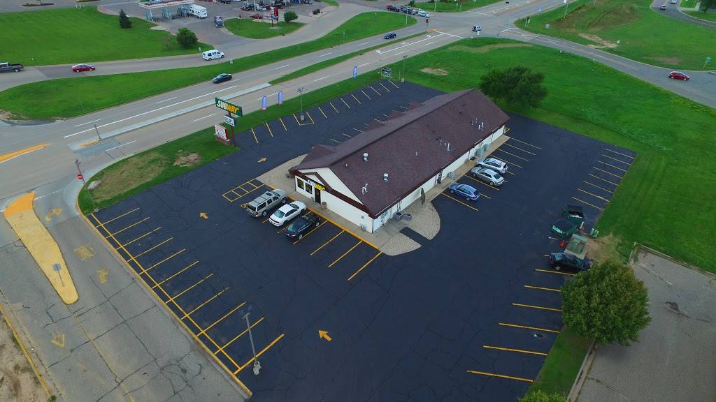 Subway | restaurant | 2931 New Pinery Rd, Portage, WI 53901, USA | 6087425331 OR +1 608-742-5331