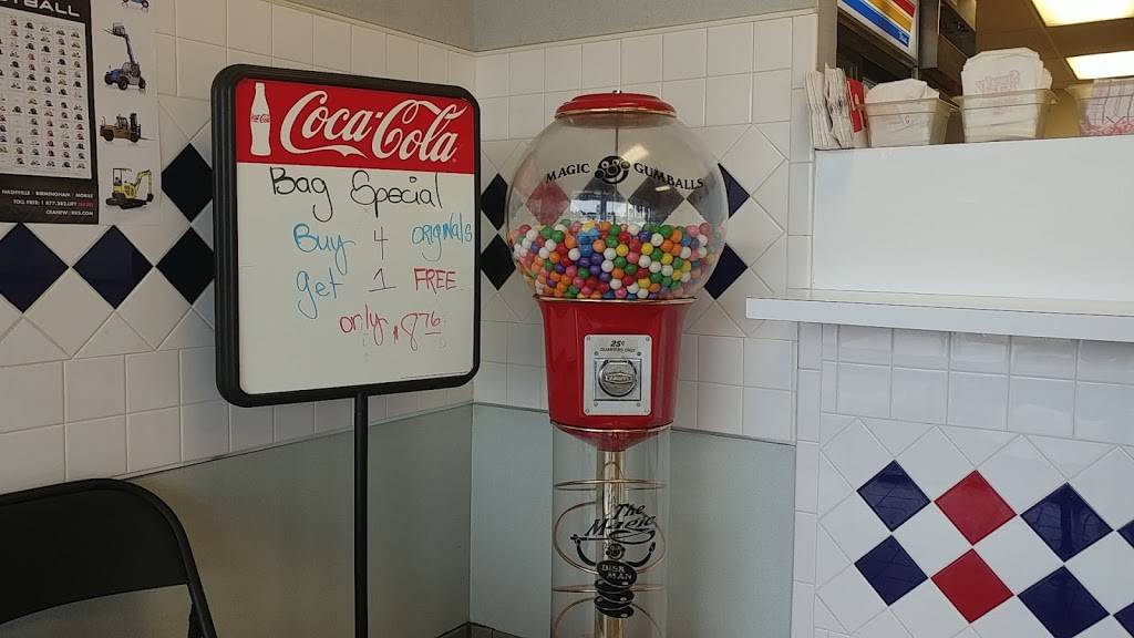 Sneaky Petes Hotdogs | restaurant | 439 Fieldstown Rd, Gardendale, AL 35071, USA | 2056312259 OR +1 205-631-2259