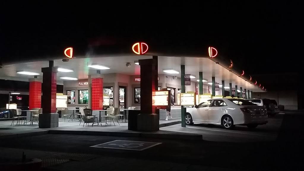 Sonic Drive-In | restaurant | 1654 E Williams Field Rd, Gilbert, AZ 85296, USA | 4808996700 OR +1 480-899-6700