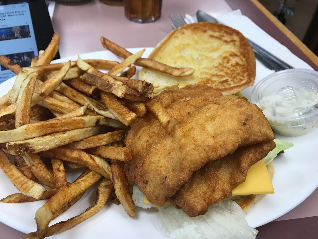 Riverside Inn Restaurant | restaurant | 399 Main St, Presque Isle, ME 04769, USA | 2077641447 OR +1 207-764-1447