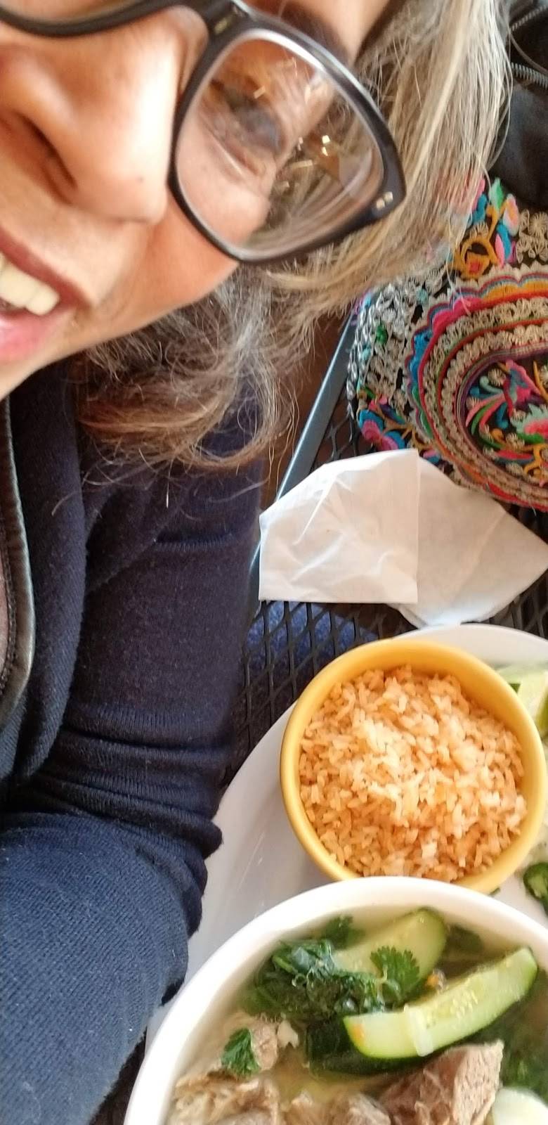 Yahualica Taqueria | restaurant | 3112 McKee Rd, San Jose, CA 95127, USA | 4082585292 OR +1 408-258-5292