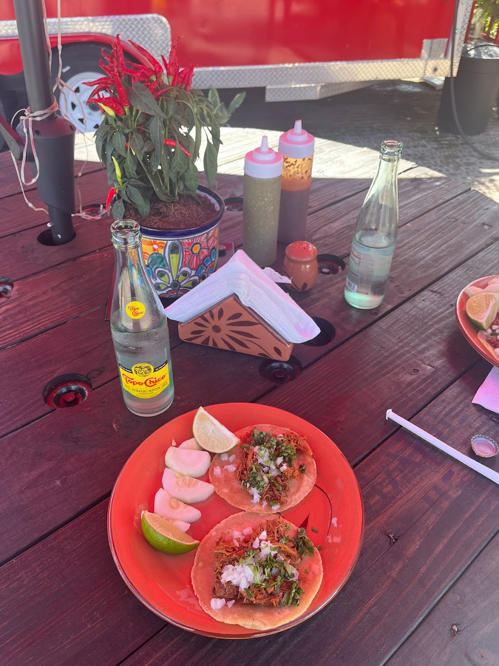 Shermay Tacos | restaurant | 1107 Gallatin Pike N, Madison, TN 37115, USA | 6156384696 OR +1 615-638-4696