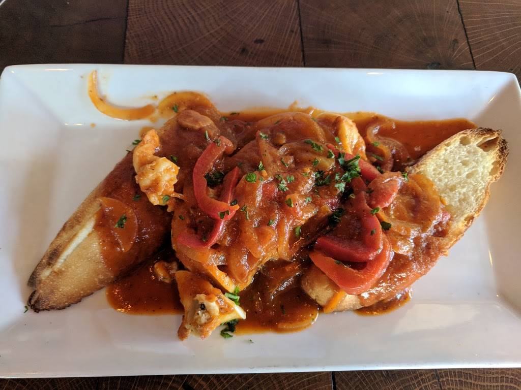 Raizes Churrascaria | restaurant | 139 Nassau Ave, Brooklyn, NY 11222, USA | 7183890088 OR +1 718-389-0088