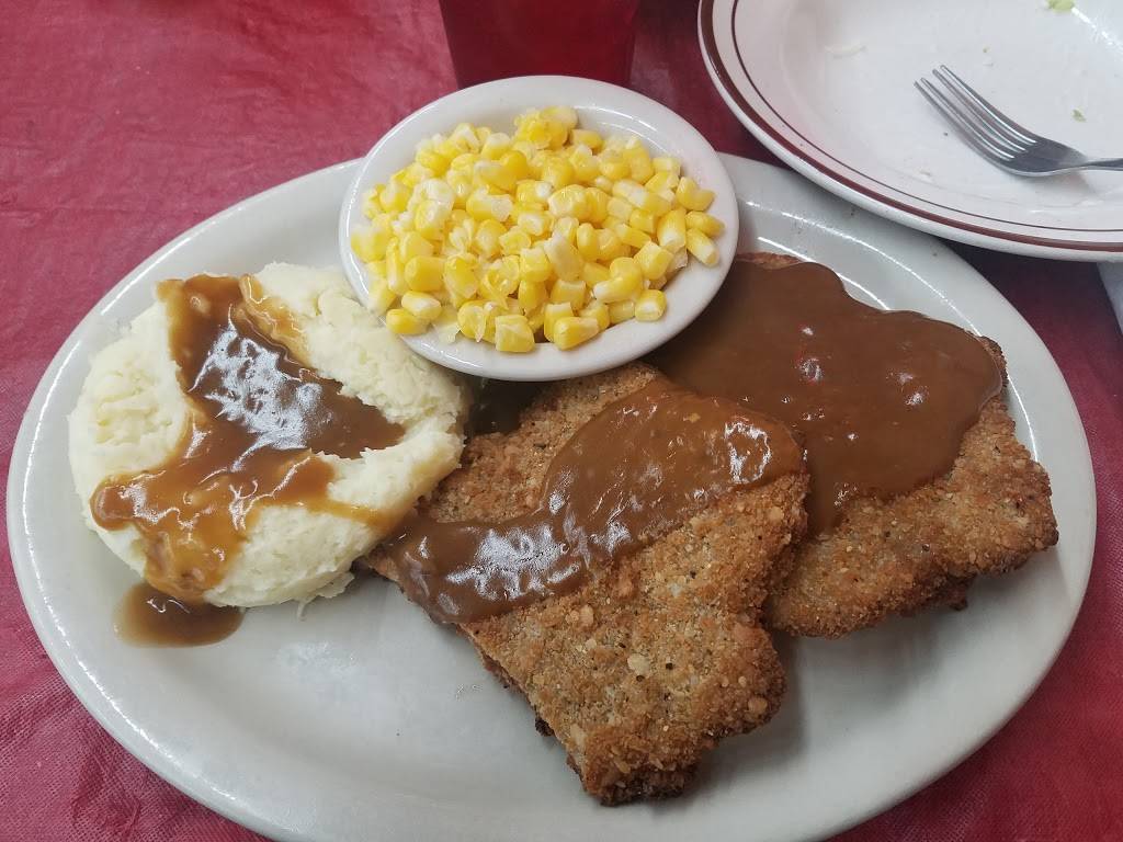 Joe Luigis Pizza | restaurant | 227 W Main St, Owensville, OH 45160, USA | 5137322940 OR +1 513-732-2940